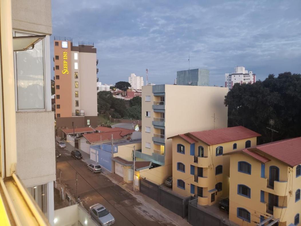 Spot Residence Sao Carlos 700M Da Usp Bagian luar foto