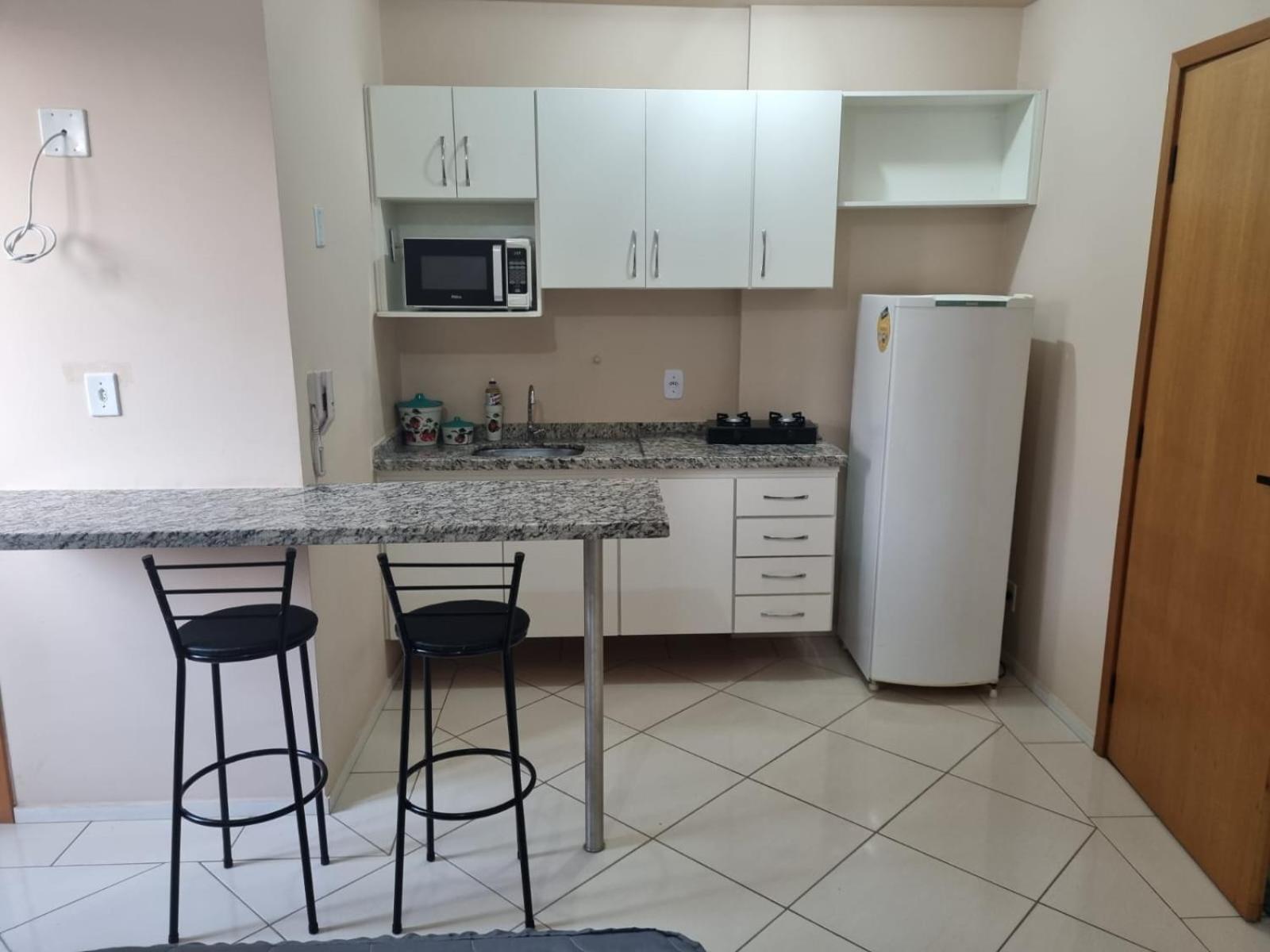 Spot Residence Sao Carlos 700M Da Usp Bagian luar foto
